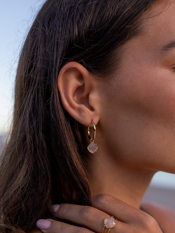 Aura Earrings in Gold with Rose Quartz EARRINGS LOVE LUNAMEI 